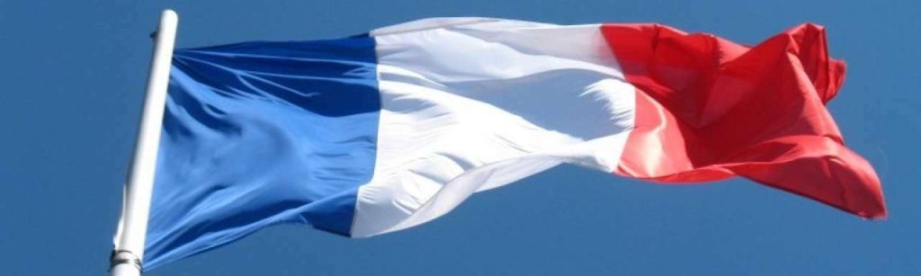 France flag wind e1347963178978