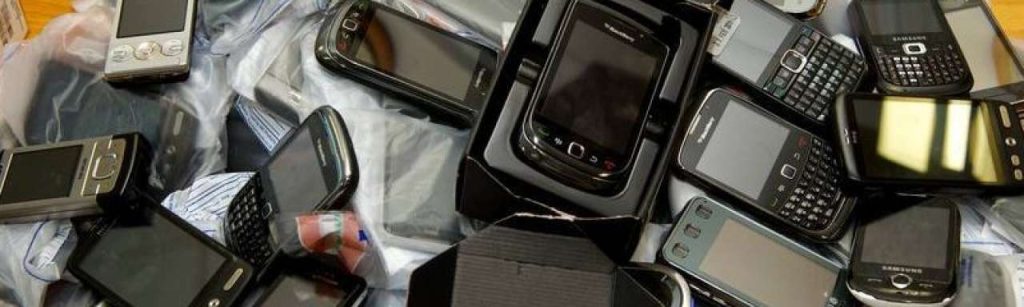 Smartphones e1348661822608