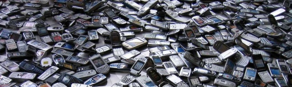 Sea of phones 2 e1355156096526