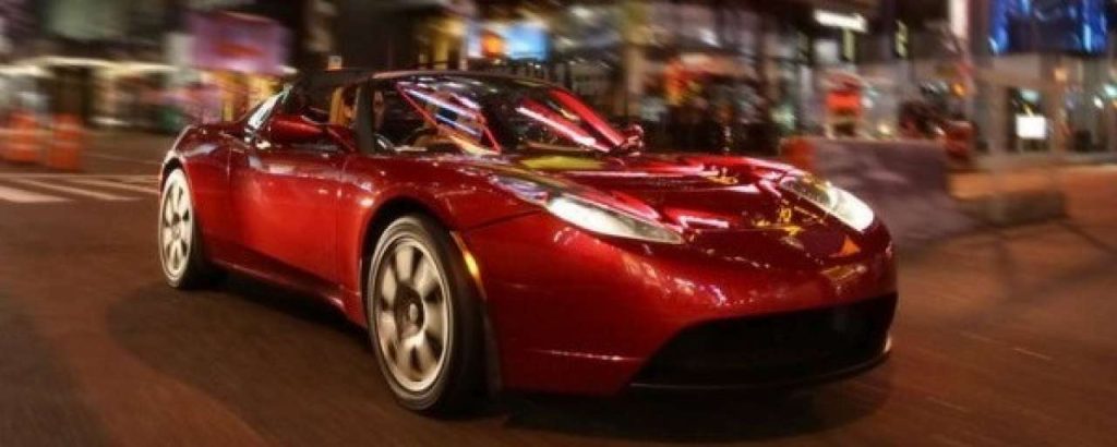 2008 Tesla Roadster Front Three Quarters 1024x768 e1364885084236