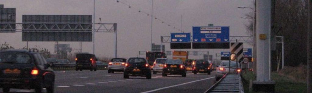 800px A2 Signalering dynamische borden Nederlandse snelweg e1368790336799