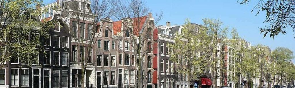 800px Amsterdam 052006 e1368779023617