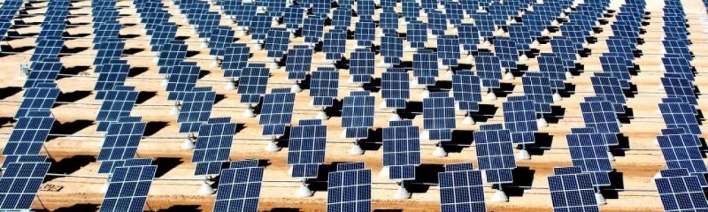 Giant photovoltaic array1 e1387365707375