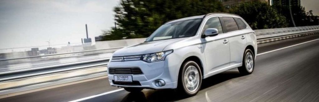 Mitsubishi Outlanr PHEV duikt onr 40 mille 52612e531adba e1390561090306