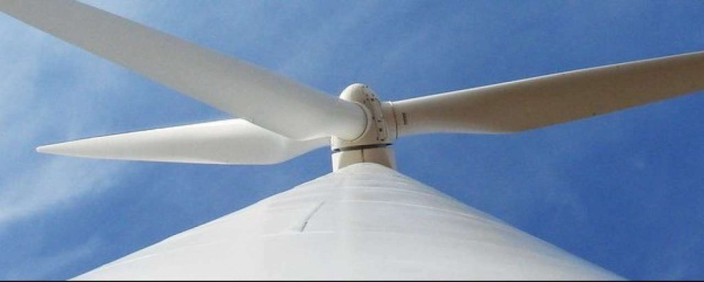 Close up Windturbine e1394631904505