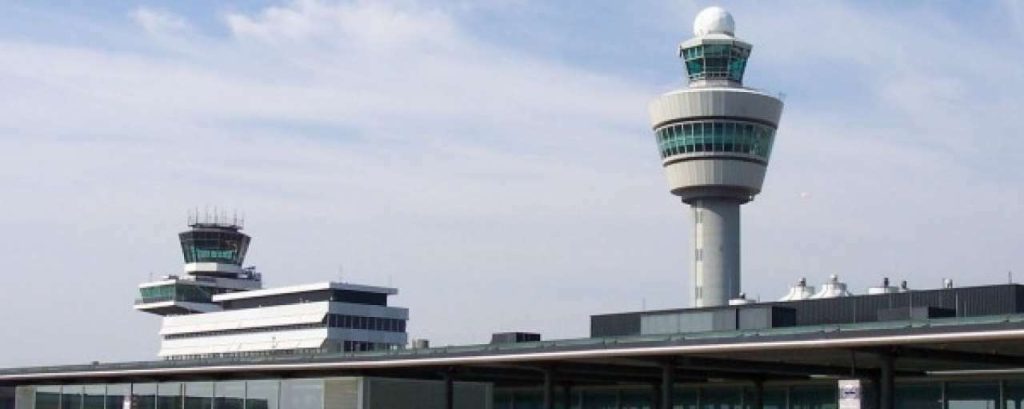 Amsterdam Schiphol 0008 e1397119355222