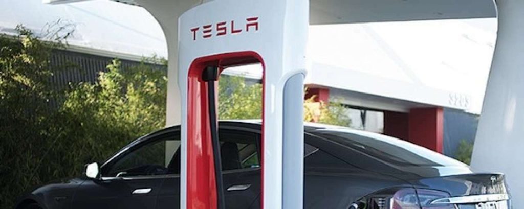 Tesla charger800