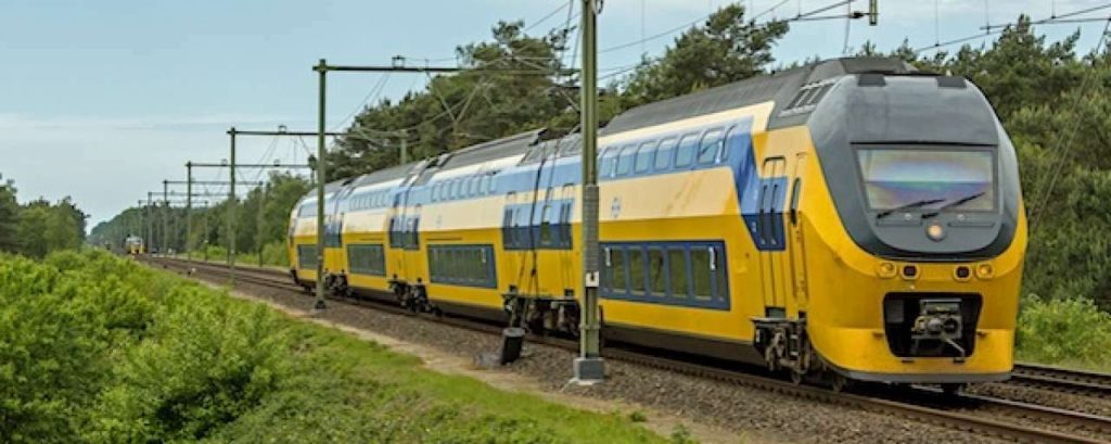 Trein lowcardiet800