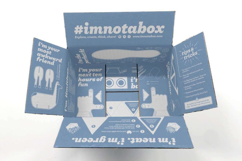 Box mockup interior