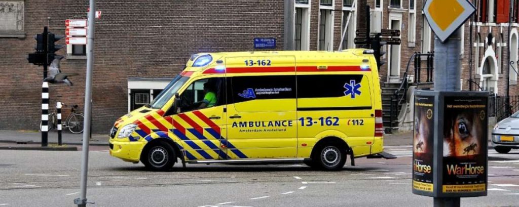Ambulance auto