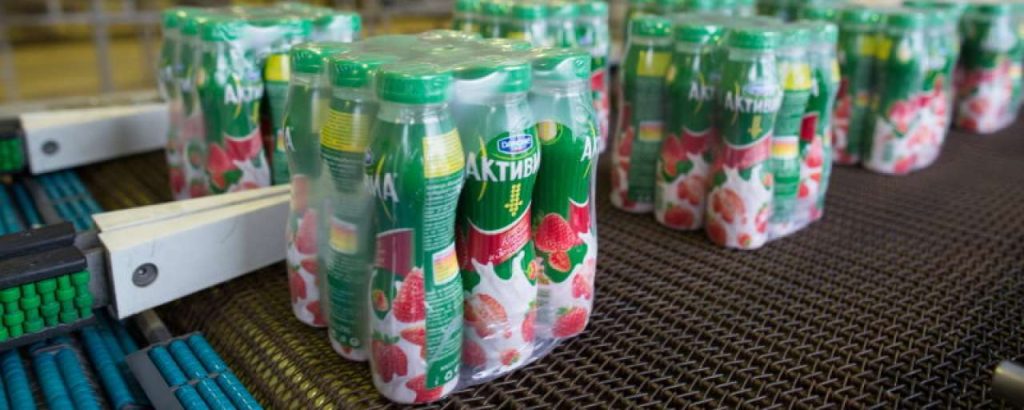 Packs d activia fruits a l usine danone unimilk de tchekhov