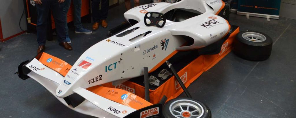 Elektrische raceauto