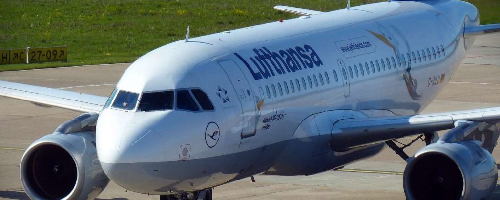 Aircraft 1374711 1920