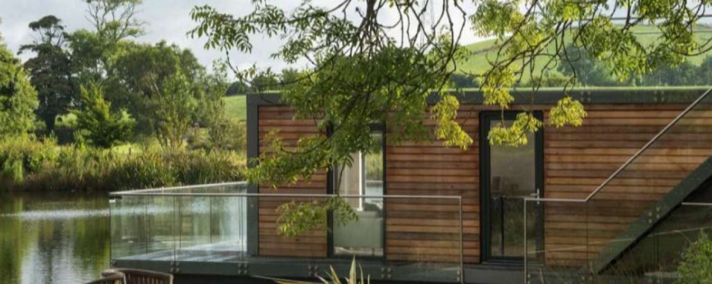 Bluefield houseboats