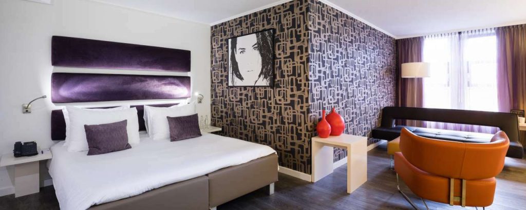 Familysuite press 3
