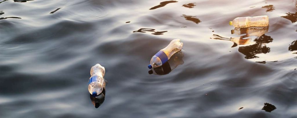Plastic flessen