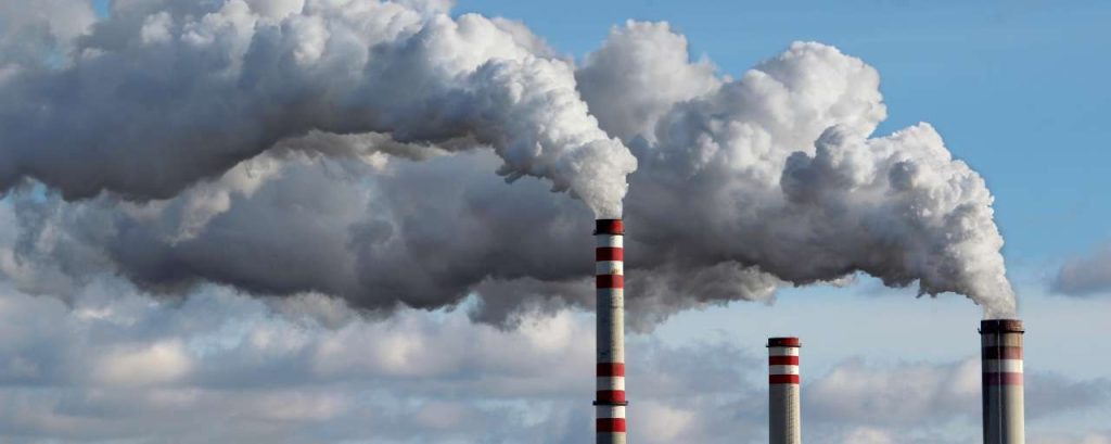 Co2 fabrieken rook fabriekspijpen