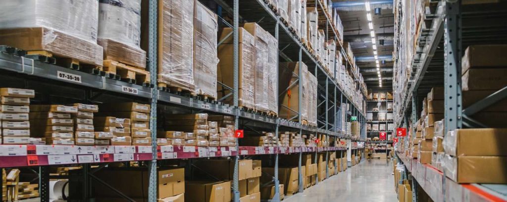 Adobestock ikea magazijn