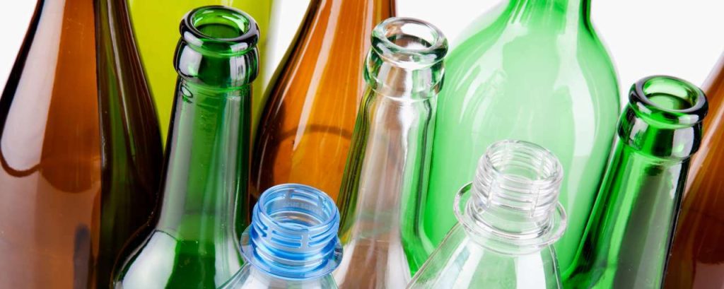 Adobestock plastic flessen glas recycling