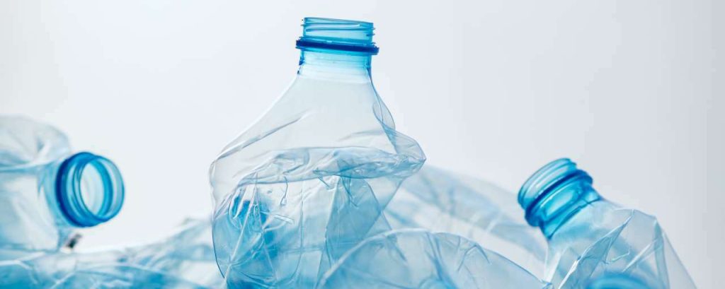 Adobestock plastic fles recycling