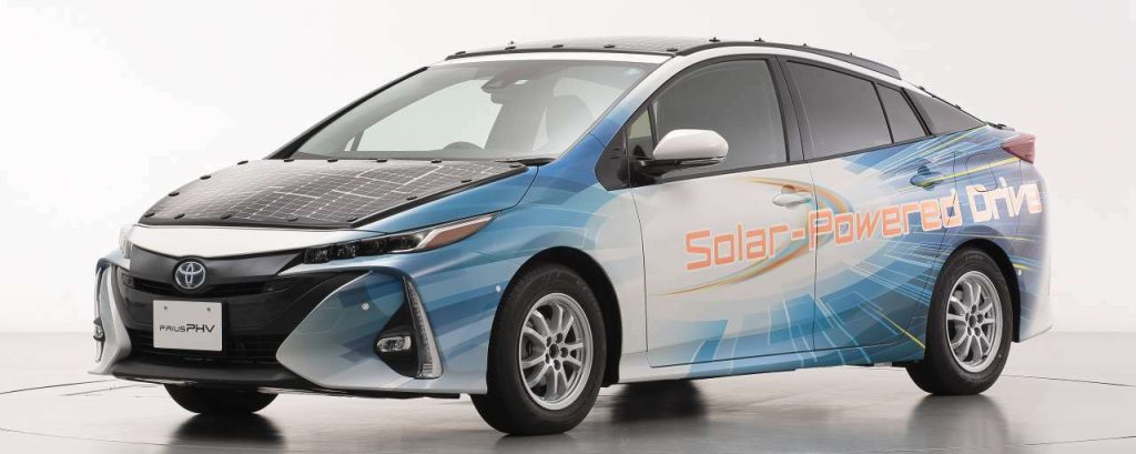 Toyota prius zonne energie zijkant