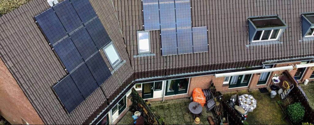 Zonnepanelen op eengezinswoningen de alliantie