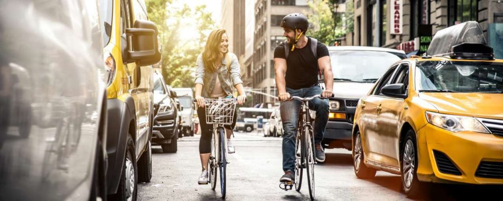 Adobestock mobiliteit auto fiets