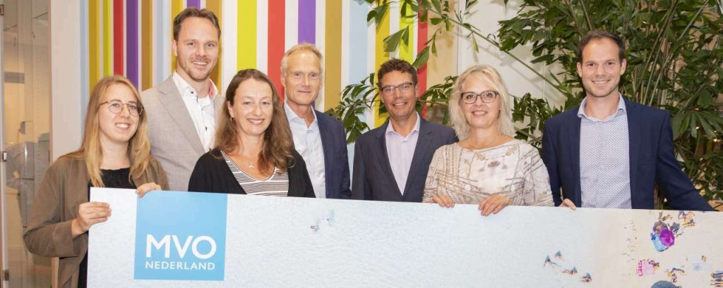 Tui ondertekent plastic pledge 0