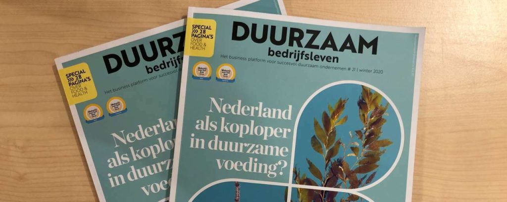 Magazines op tafel