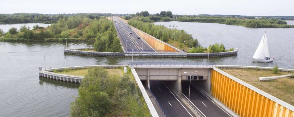 Adobestock 216726175 tunnel aquaduct modulair bouwen