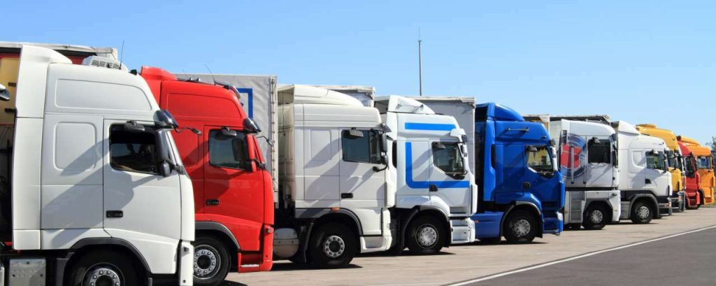 Adobestock vrachtwagens parkeerplaats kleiner
