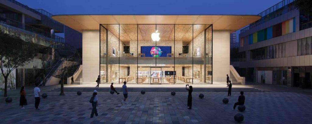 Apple sanlitun beijing opening exterior 07162020 full bleed image jpg large