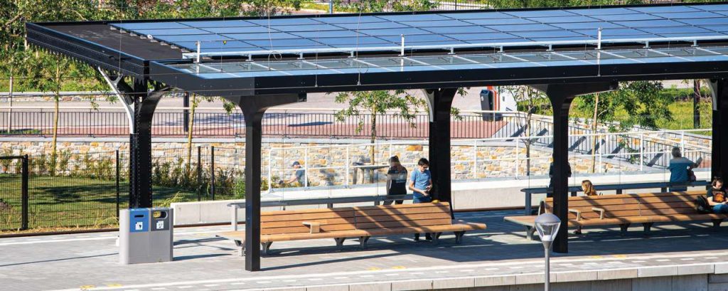 Zonnepanelen op station driebergen zeist 96dpi 1280x853px e nr 13361