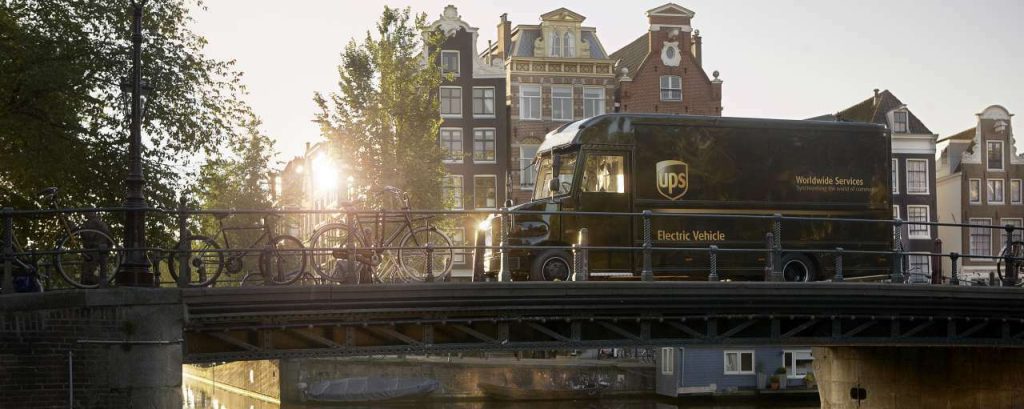 Elektrische autos ups in amsterdam 3