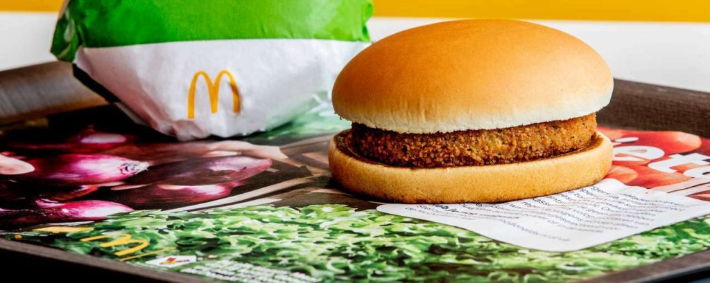 Foto 2 mcdonalds introduceert de veggie mckroket
