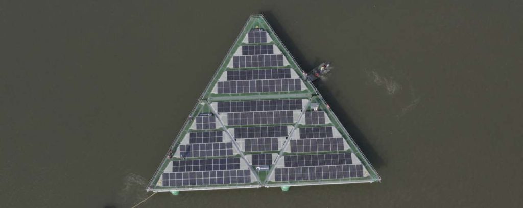 Watch solarduck debuts its floating solar panel platform