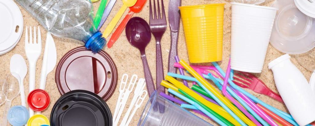 Plastic lepels vorken afval niet afval bioplastic change inc adobe stock