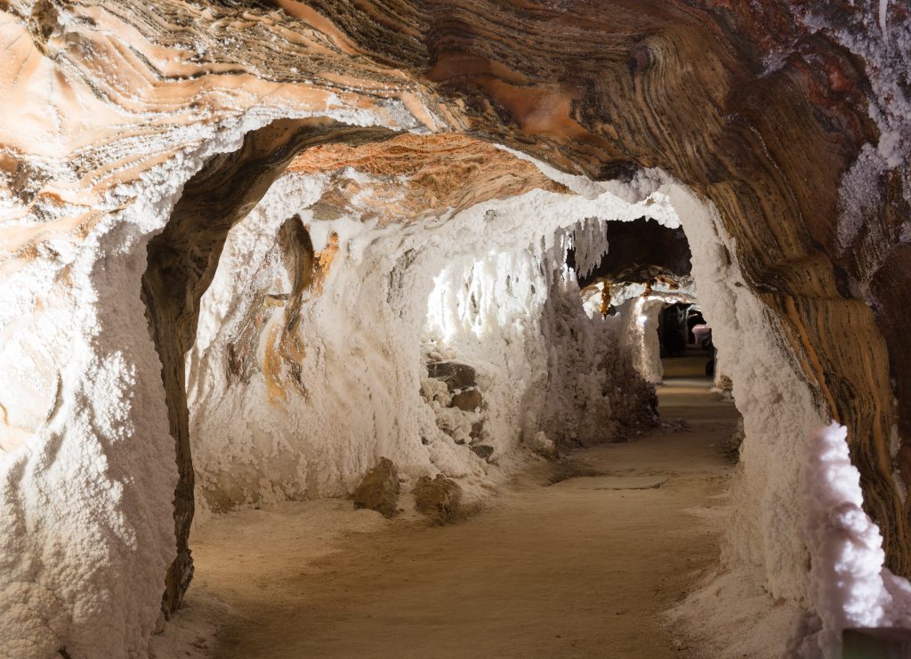 Zoutcaverne adobe stock change inc