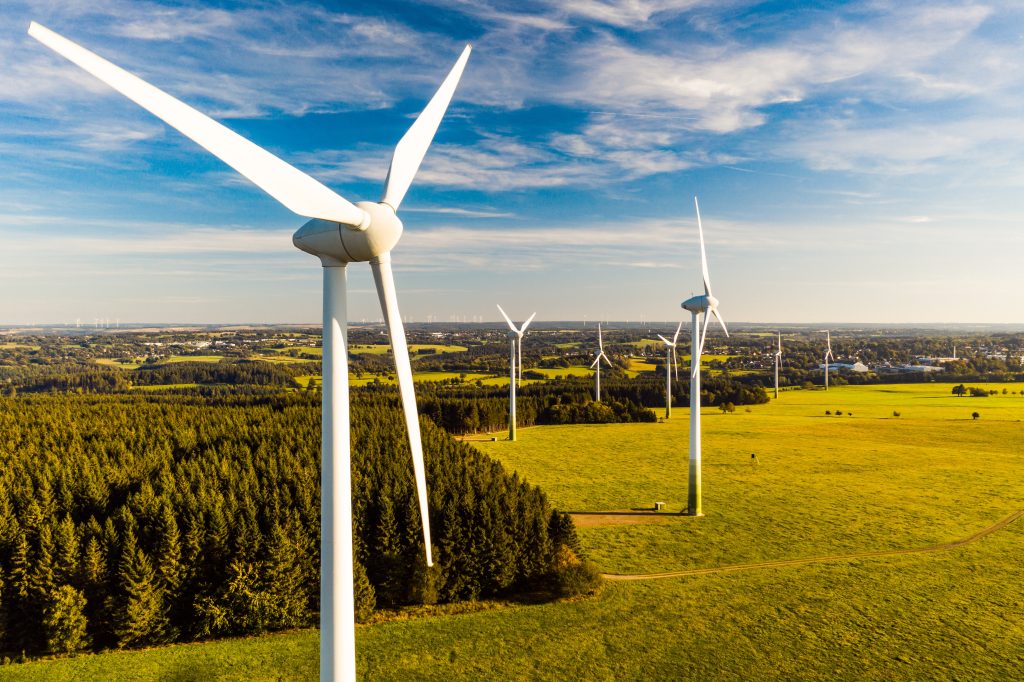 Duurzame stroom windmolens change inc adobe stock