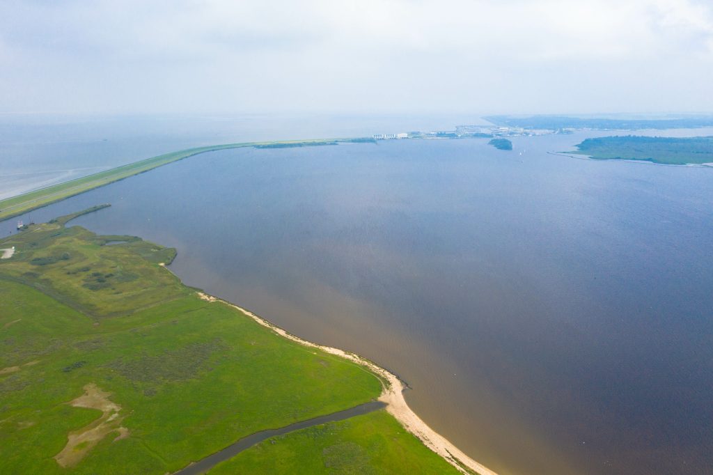Adobe Stock gronings kustlandschap van boven