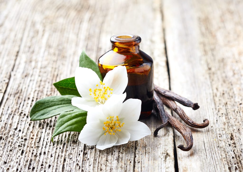 Vanille flesje bloem smaak adobe stock