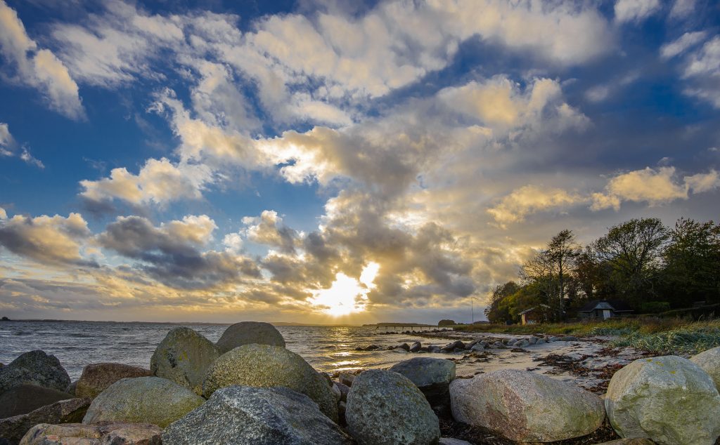 Adobe Stock Horsens fjord in denemarken met lage zon