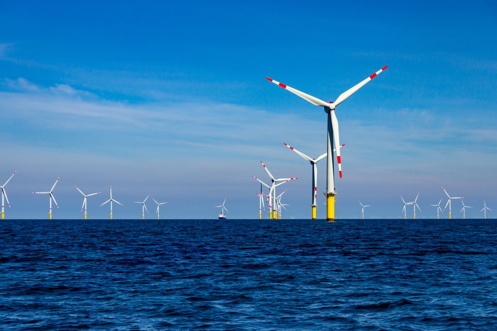 Windmolens voor bij artikel eneco