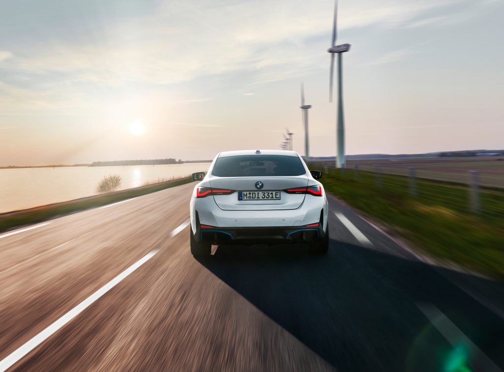 P90423603 high Res the bmw i4 edrive40