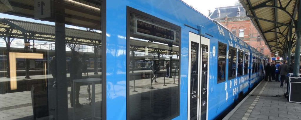 Waterstoftrein groningen