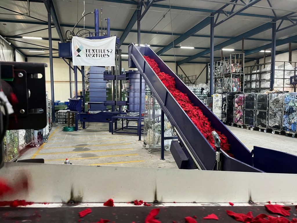 Trimclean machine van Textiles2 Textiles