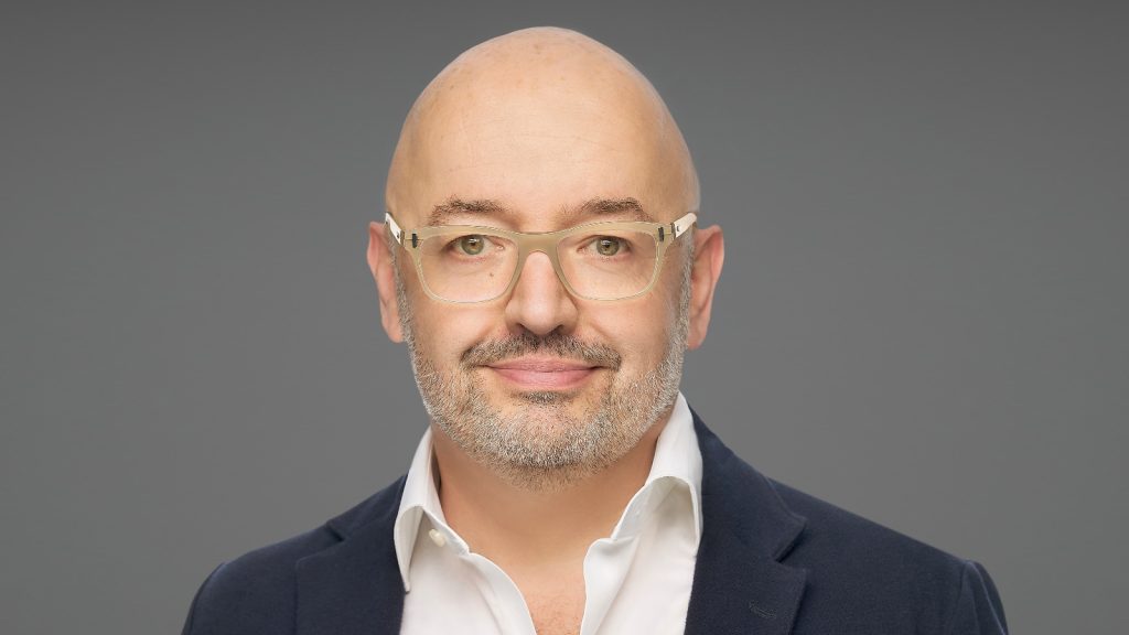 Peter Bakker