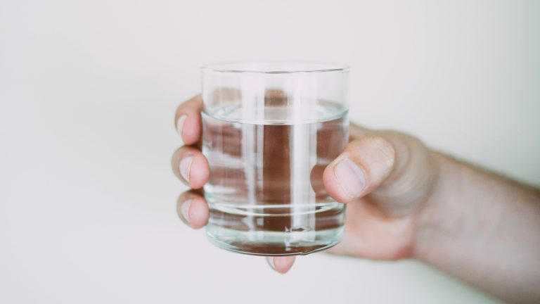 Glas water (drinkwater)
