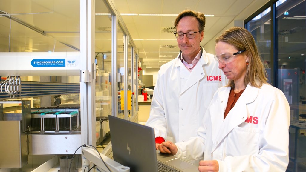big chemistry 1600