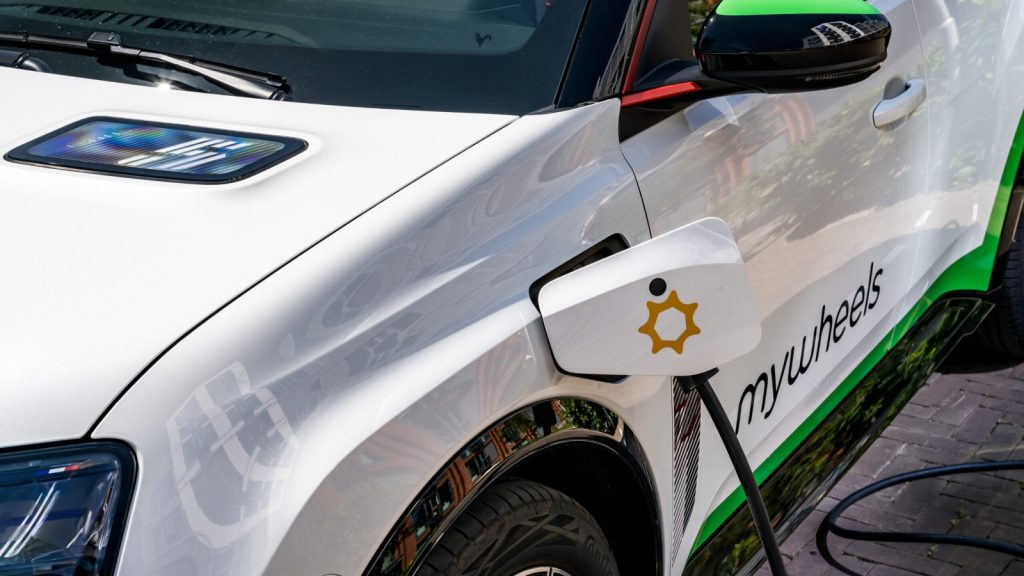 11-Utrecht-wordt-eerste-Europese-stad-met-een-Vehicle-to-Grid-V2G-deelautoservice-scaled (2)